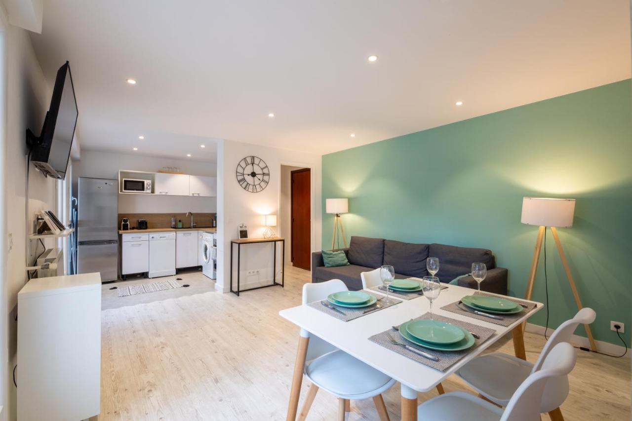 Meuble 2 Etoiles, Wifi, A 2 Pas Des Plages Fréjus Eksteriør bilde