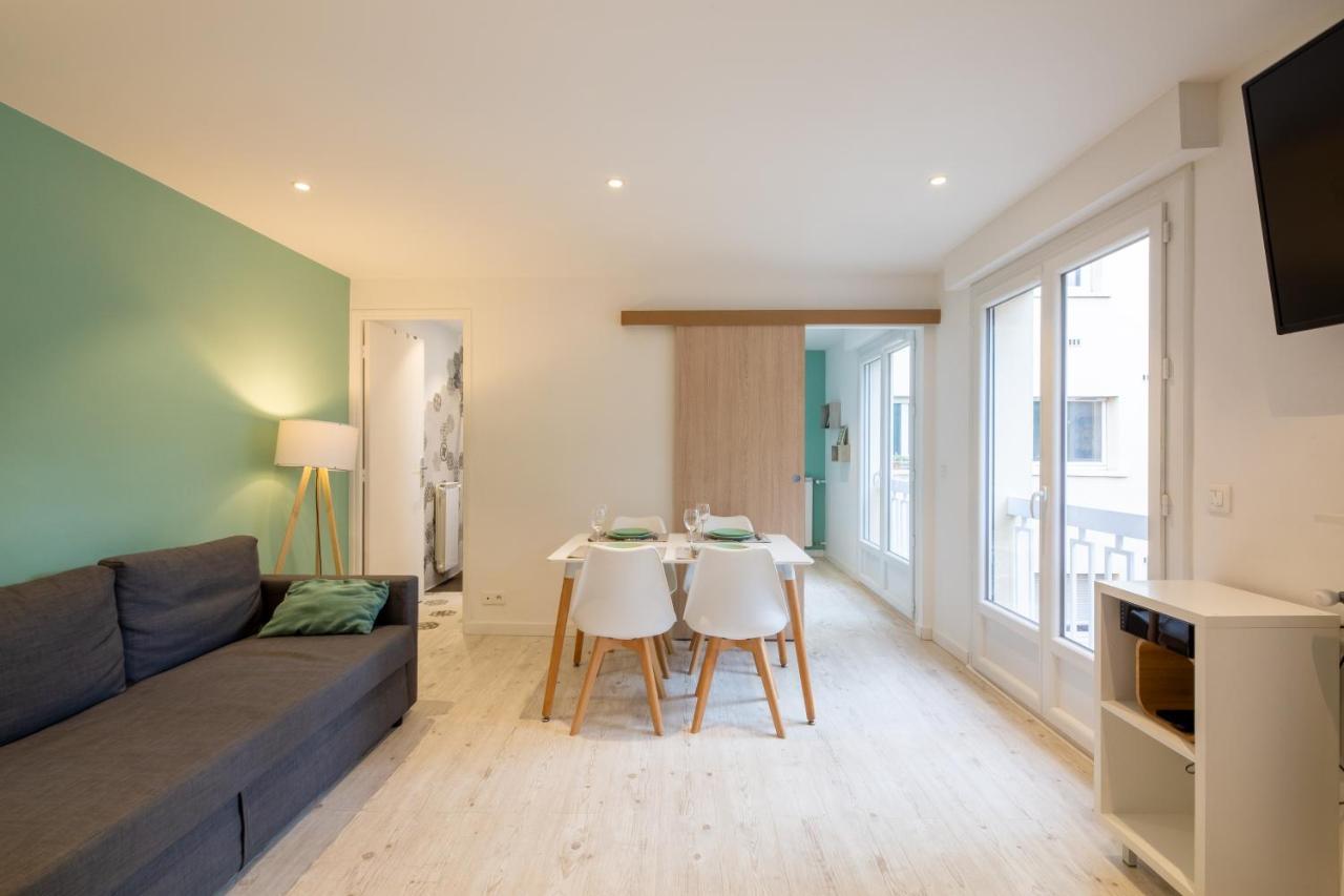 Meuble 2 Etoiles, Wifi, A 2 Pas Des Plages Fréjus Eksteriør bilde